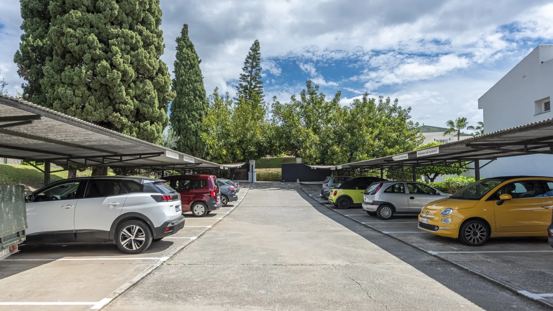 Se vende apartamento planta baja en La Rinconada con 2 dormitorios