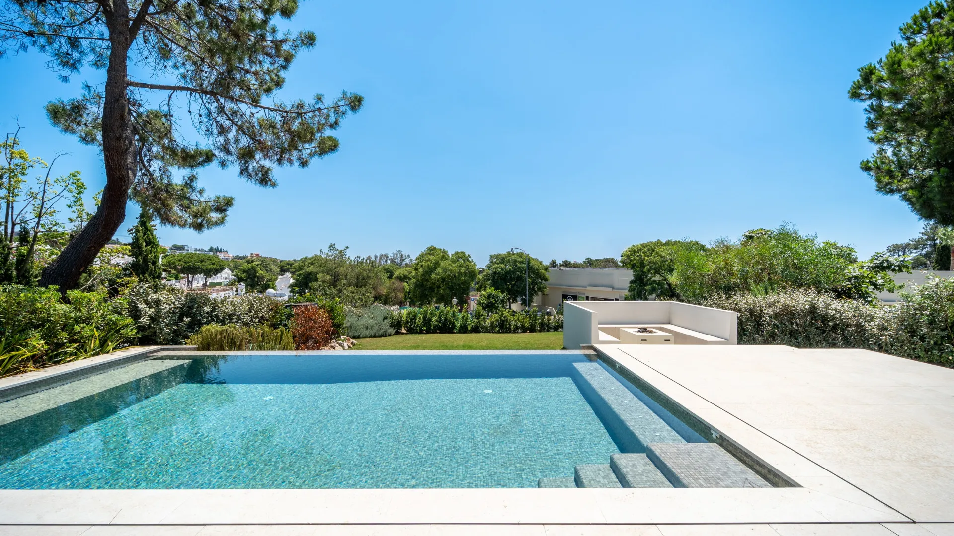 Comprar villa en Hacienda las Chapas