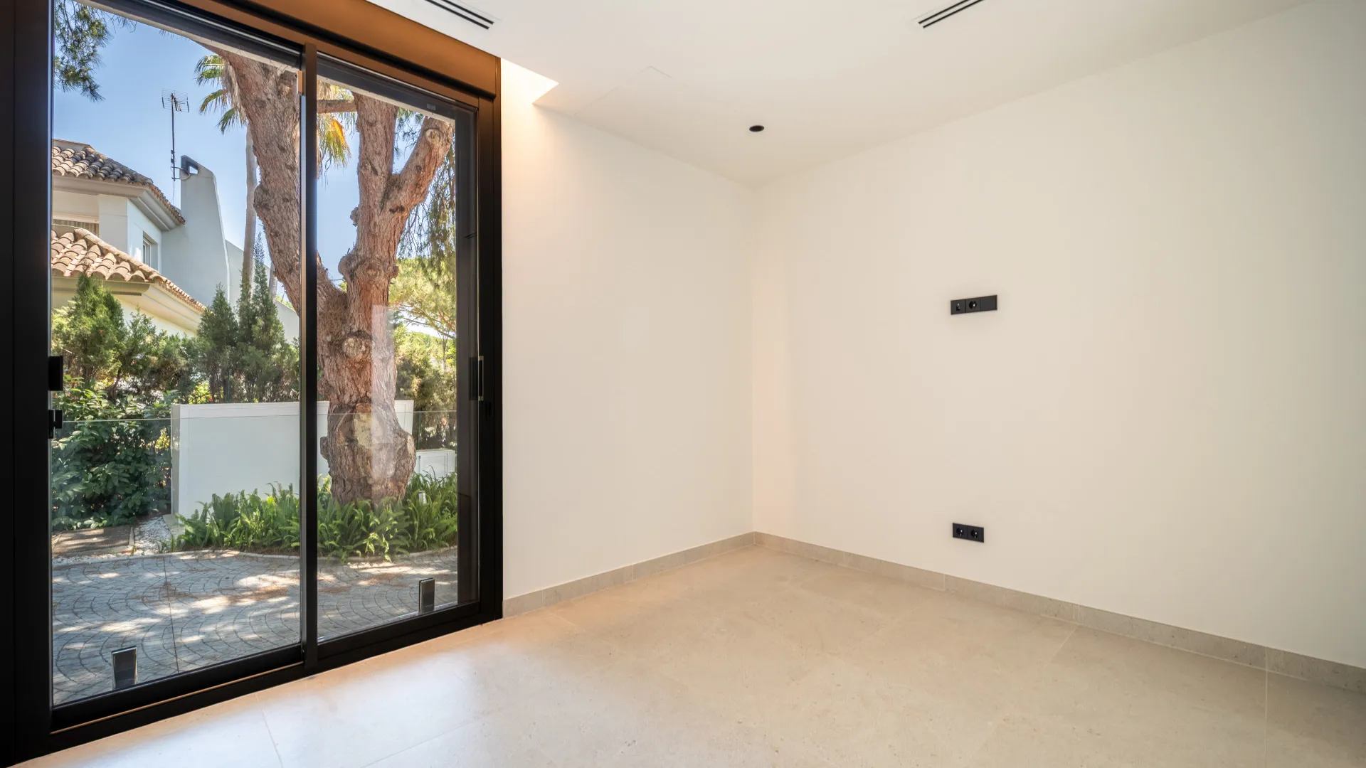 Comprar villa en Hacienda las Chapas