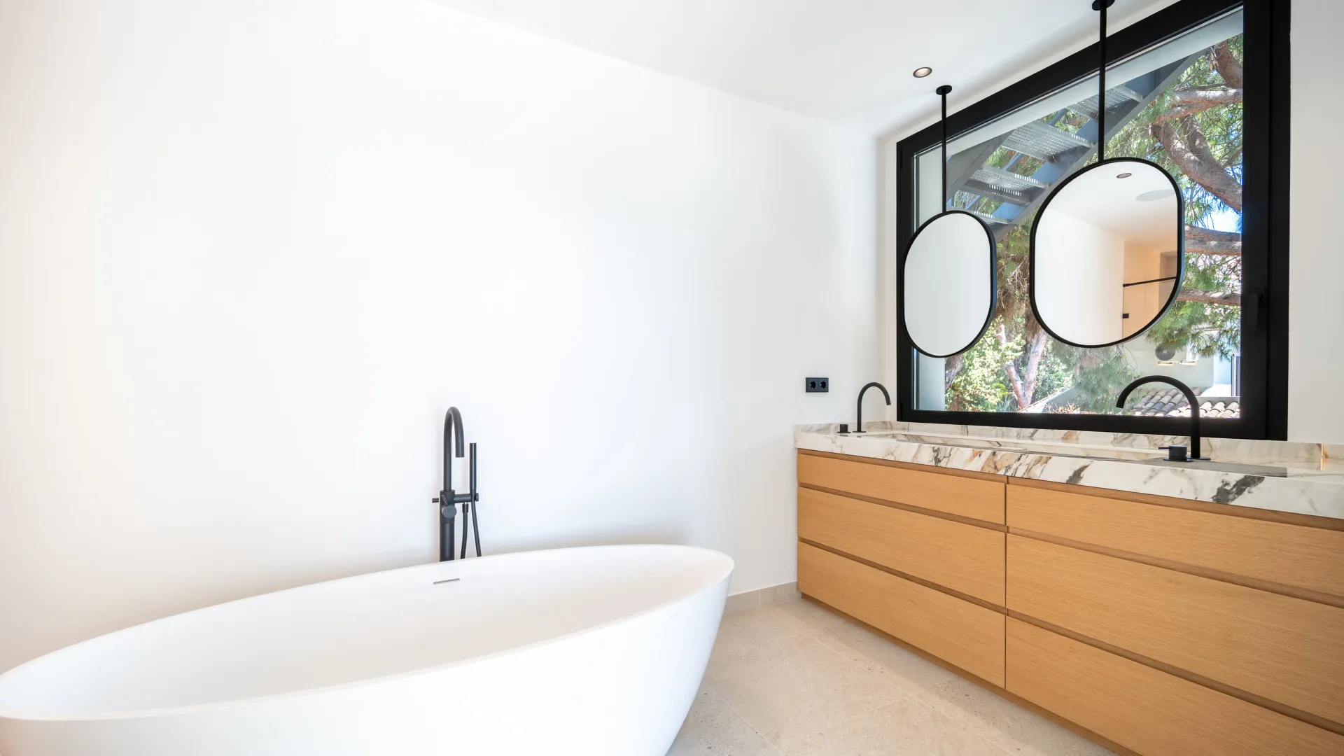 Comprar villa en Hacienda las Chapas