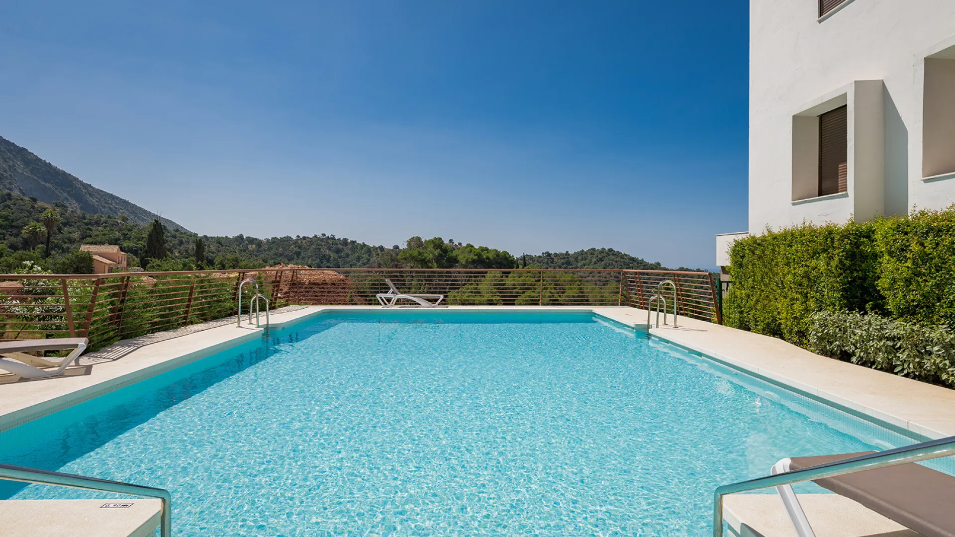 For sale Almazara Hills duplex penthouse