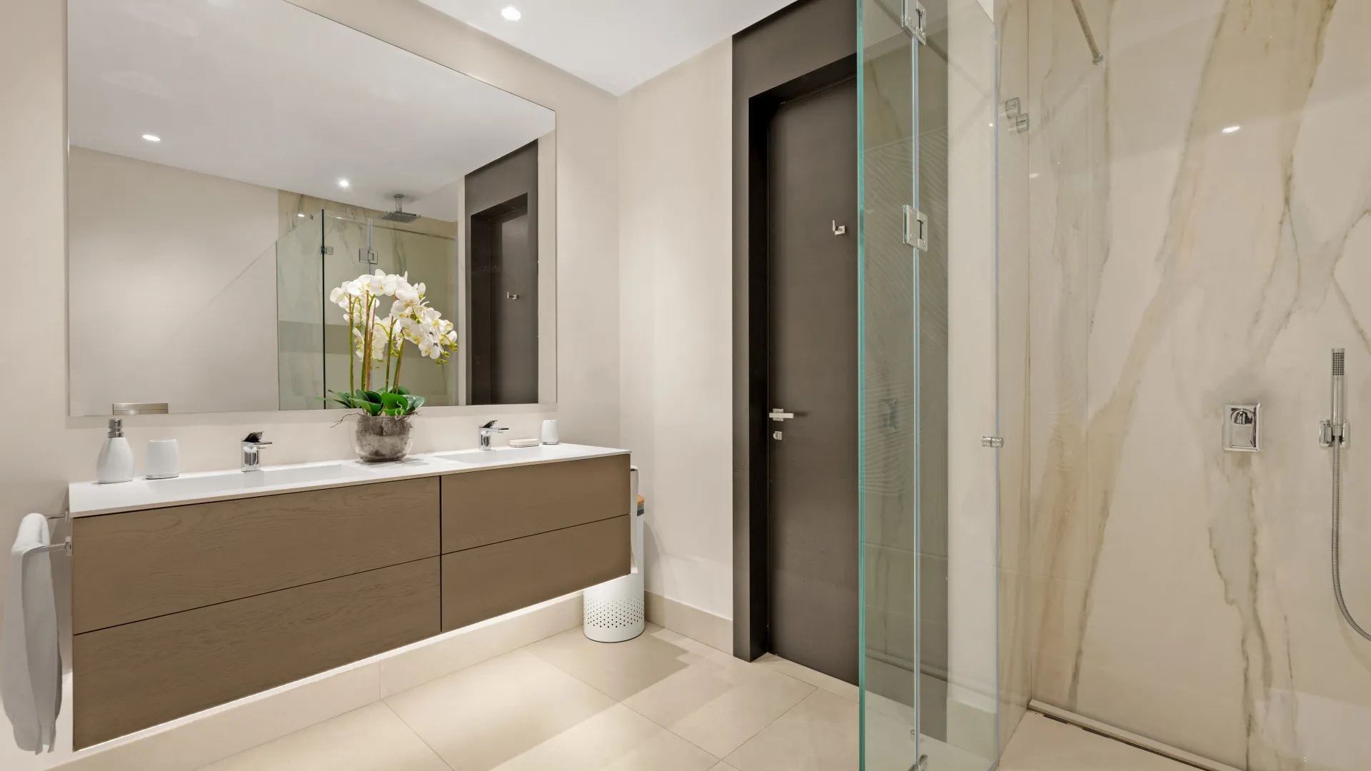 Epic Marbella, duplex planta baja en venta