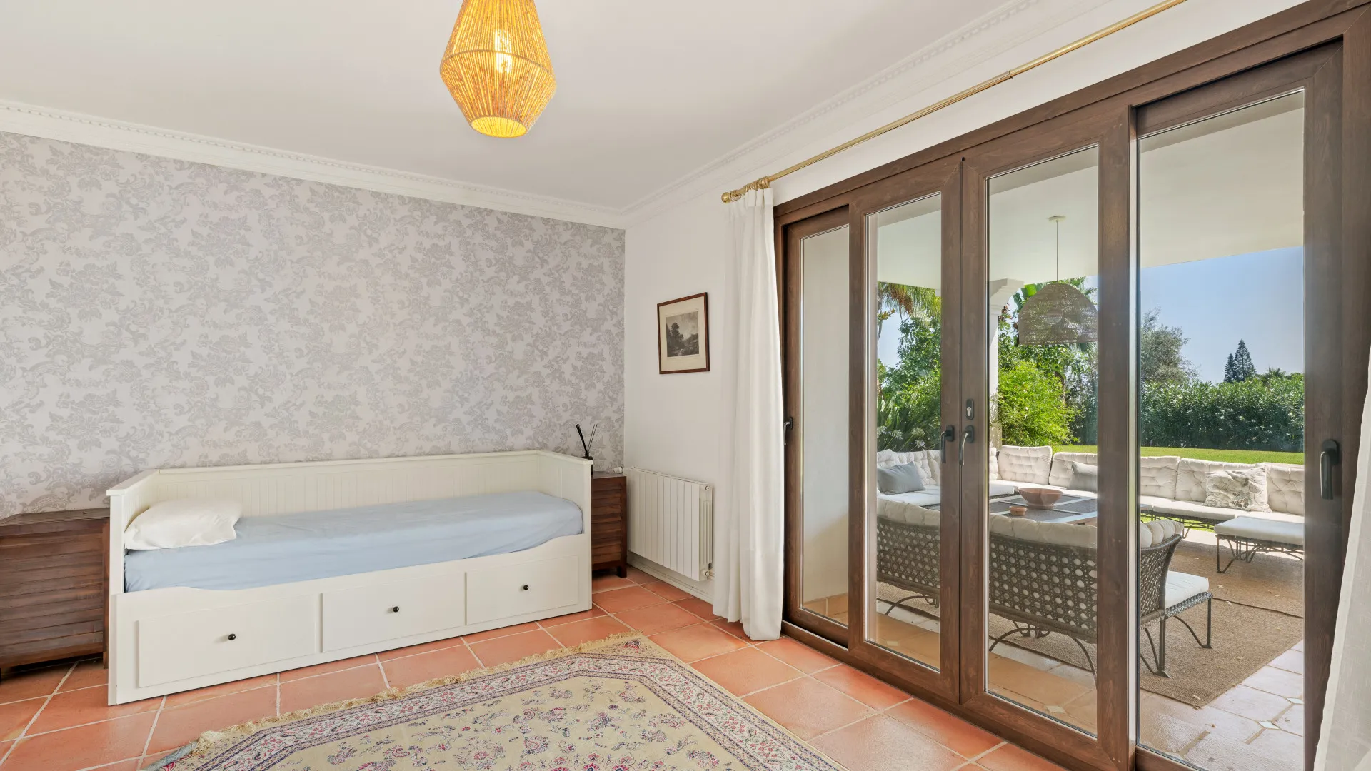 For sale villa with 5 bedrooms in Marbella Golden Mile