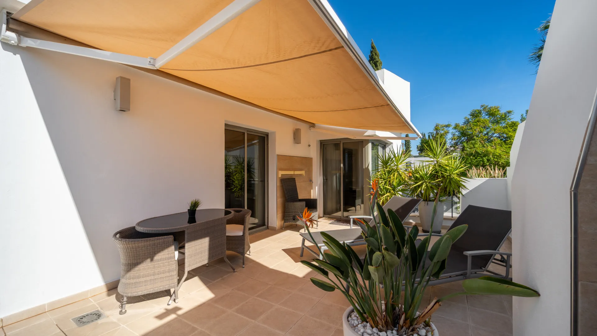 Buy 2 bedrooms penthouse in Los Flamingos