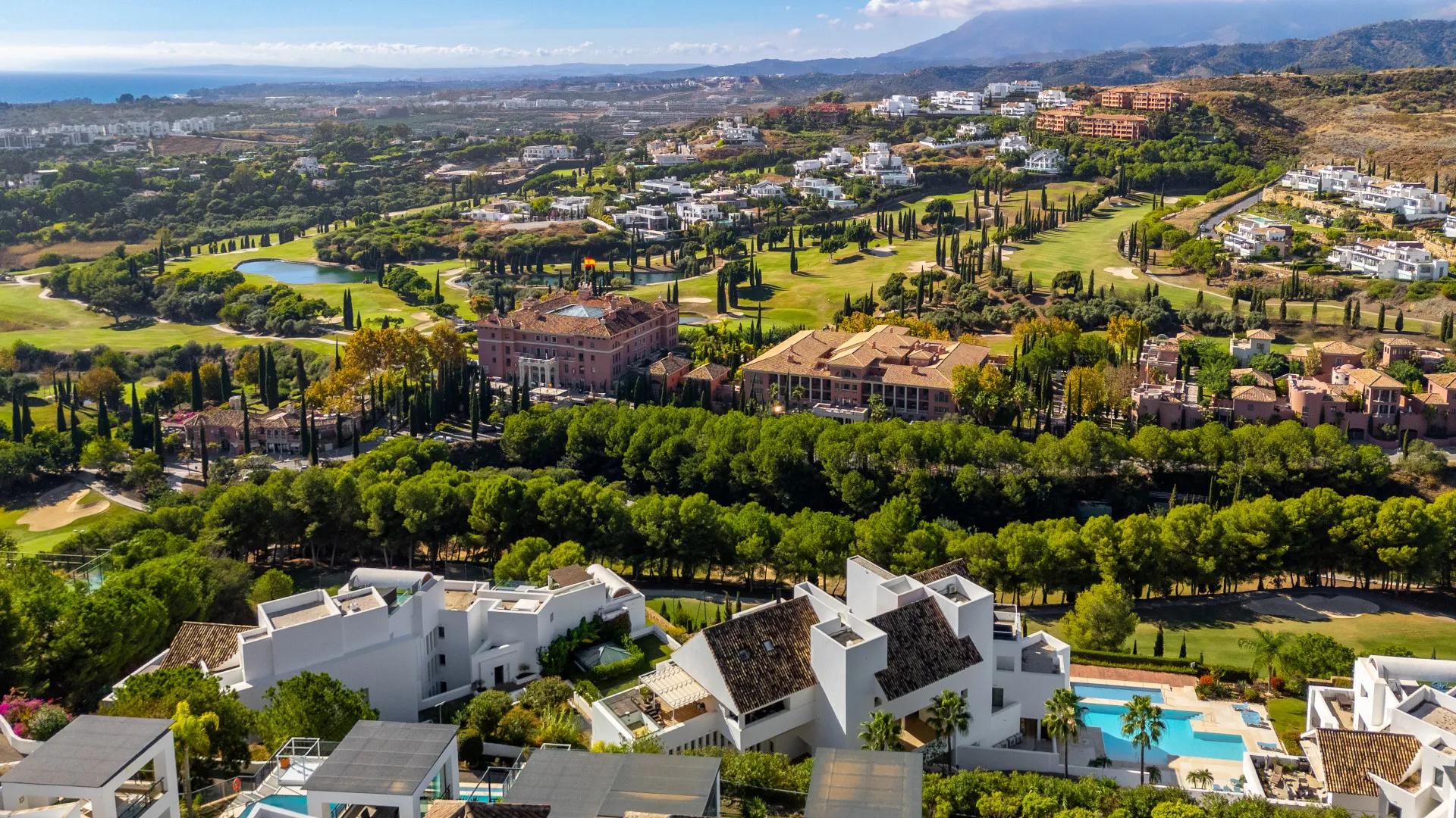 Buy 2 bedrooms penthouse in Los Flamingos