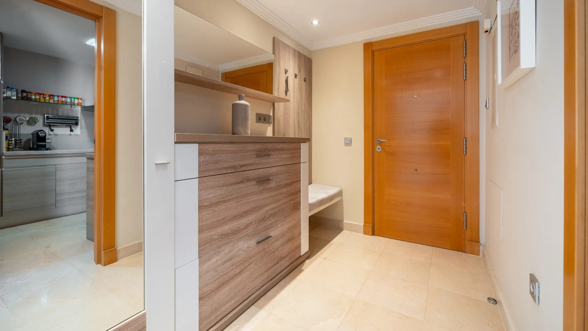 Buy 2 bedrooms penthouse in Los Flamingos