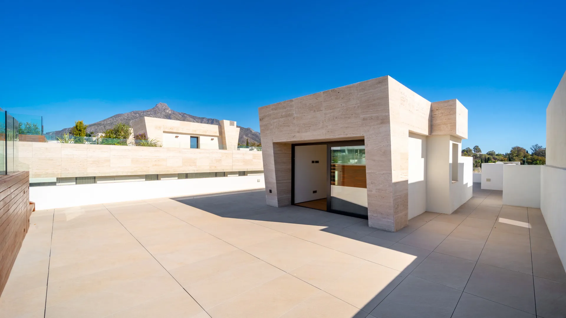 Atico duplex a la venta en Epic Marbella