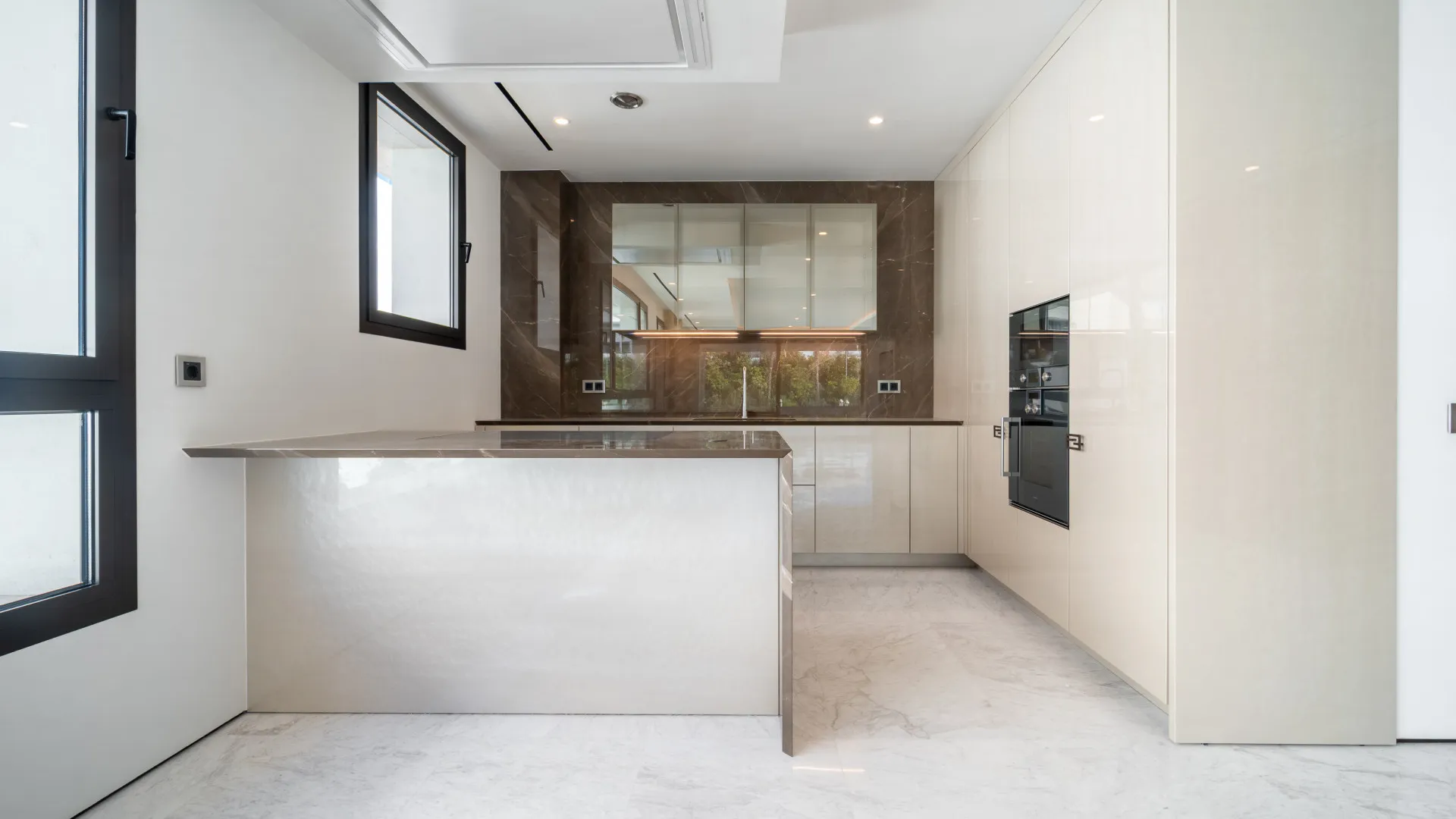 Atico duplex a la venta en Epic Marbella