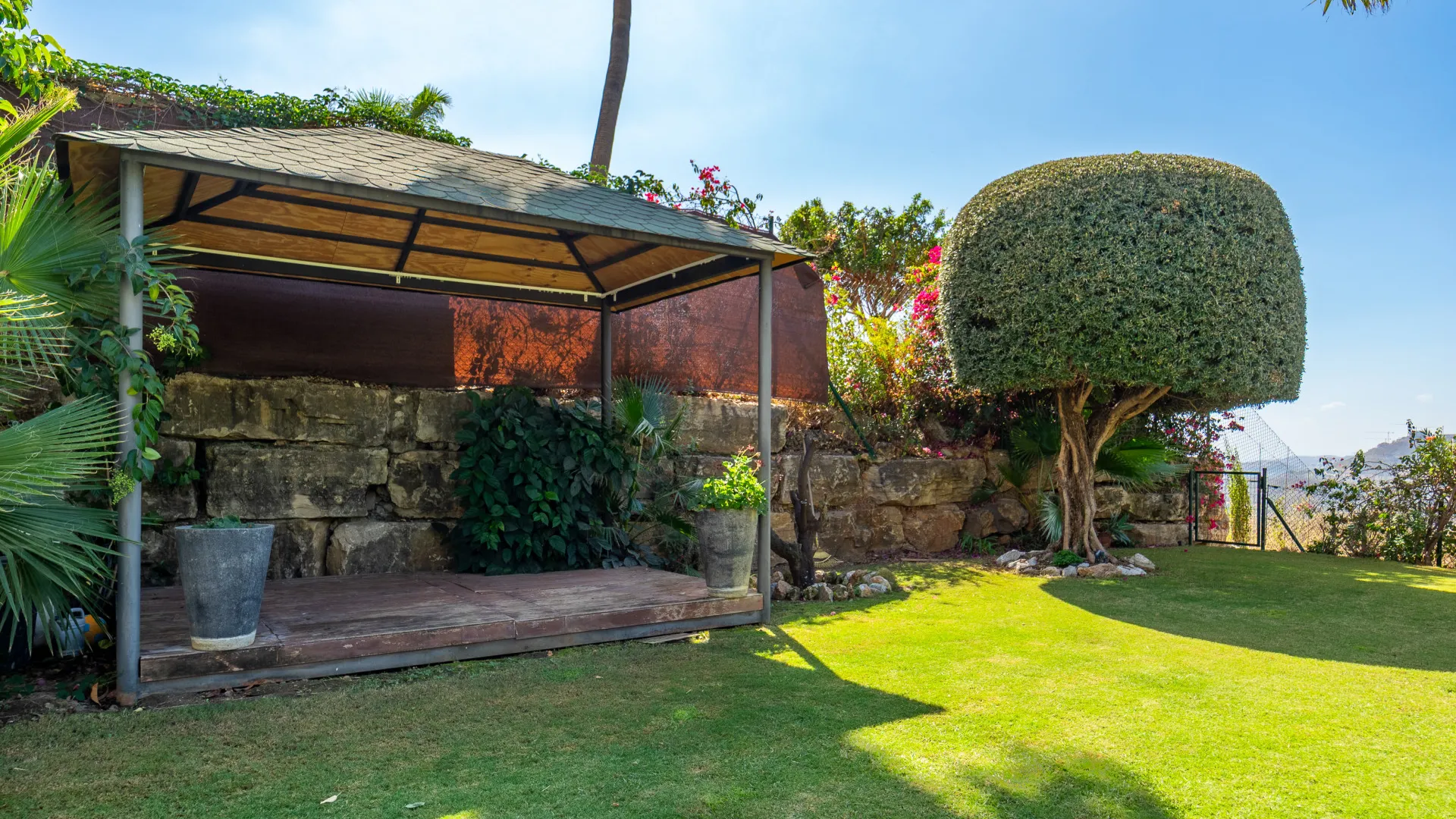 For sale villa in Sierra Blanca Country Club