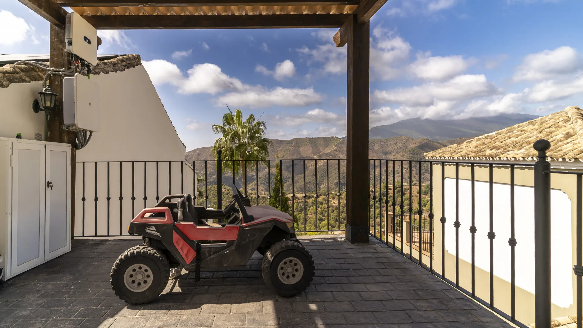 For sale villa in Sierra Blanca Country Club