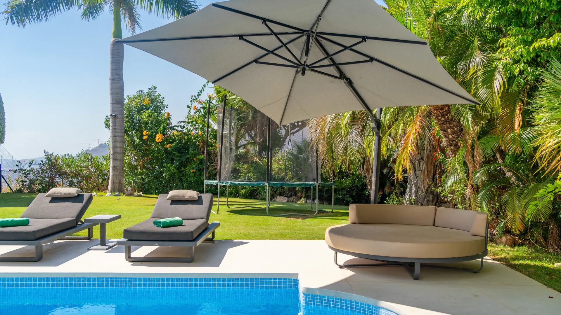 For sale villa in Sierra Blanca Country Club