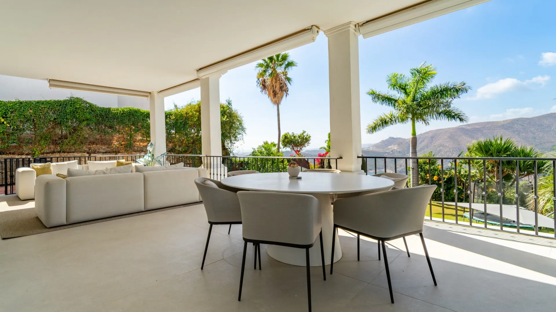 For sale villa in Sierra Blanca Country Club