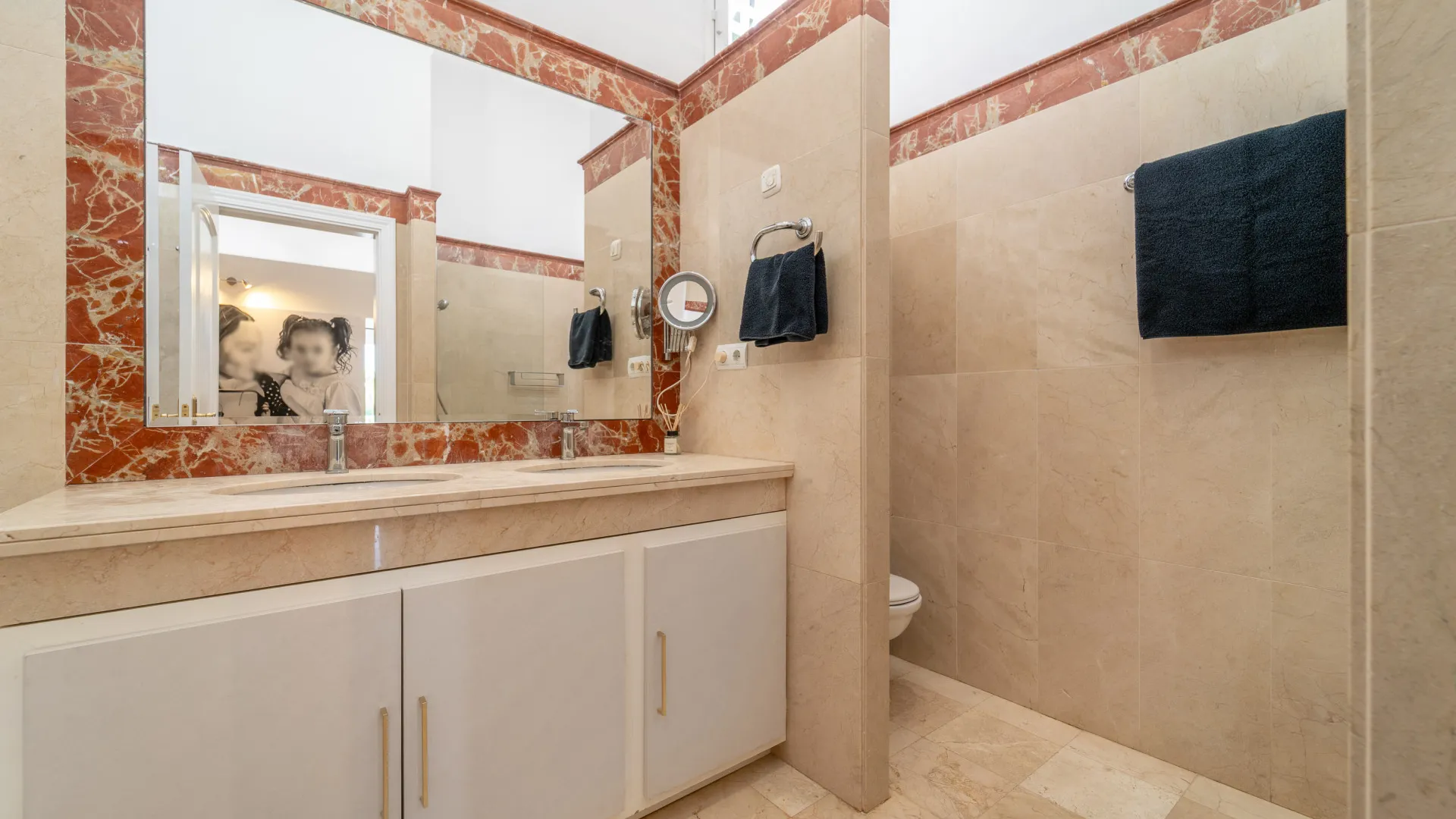 For sale villa in Sierra Blanca Country Club