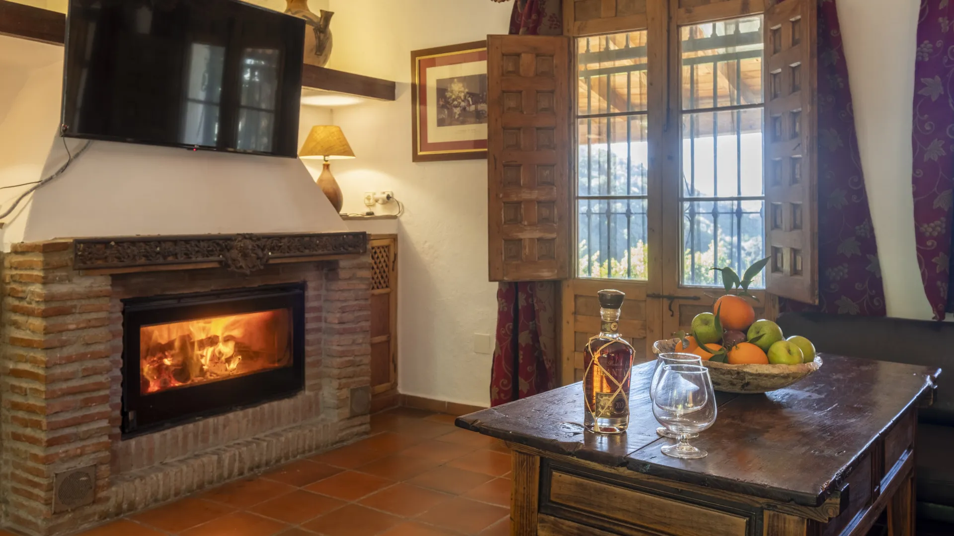 For sale villa in Sayalonga with 6 bedrooms