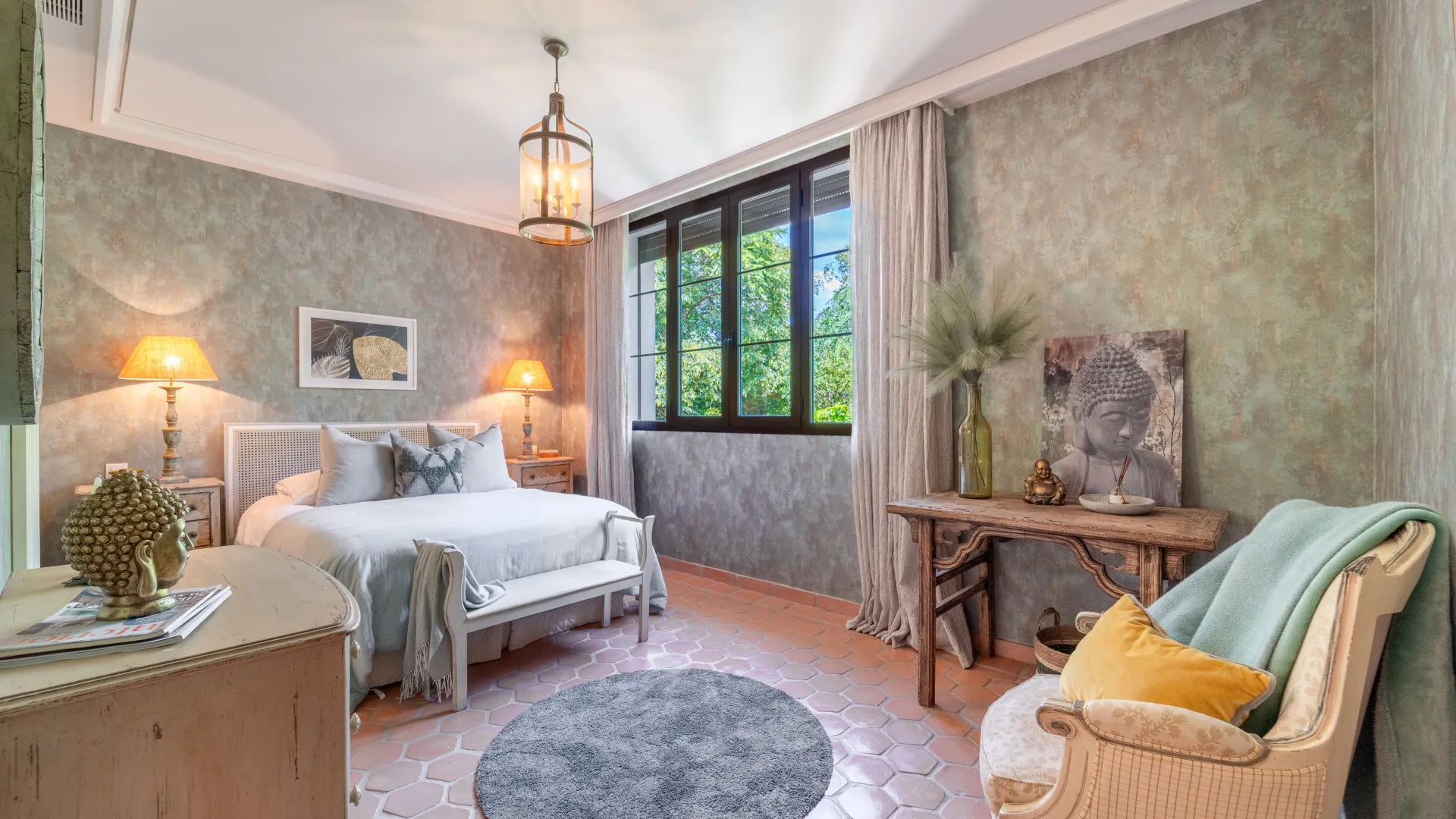 Villa with 8 bedrooms for sale in Guadalmina Baja