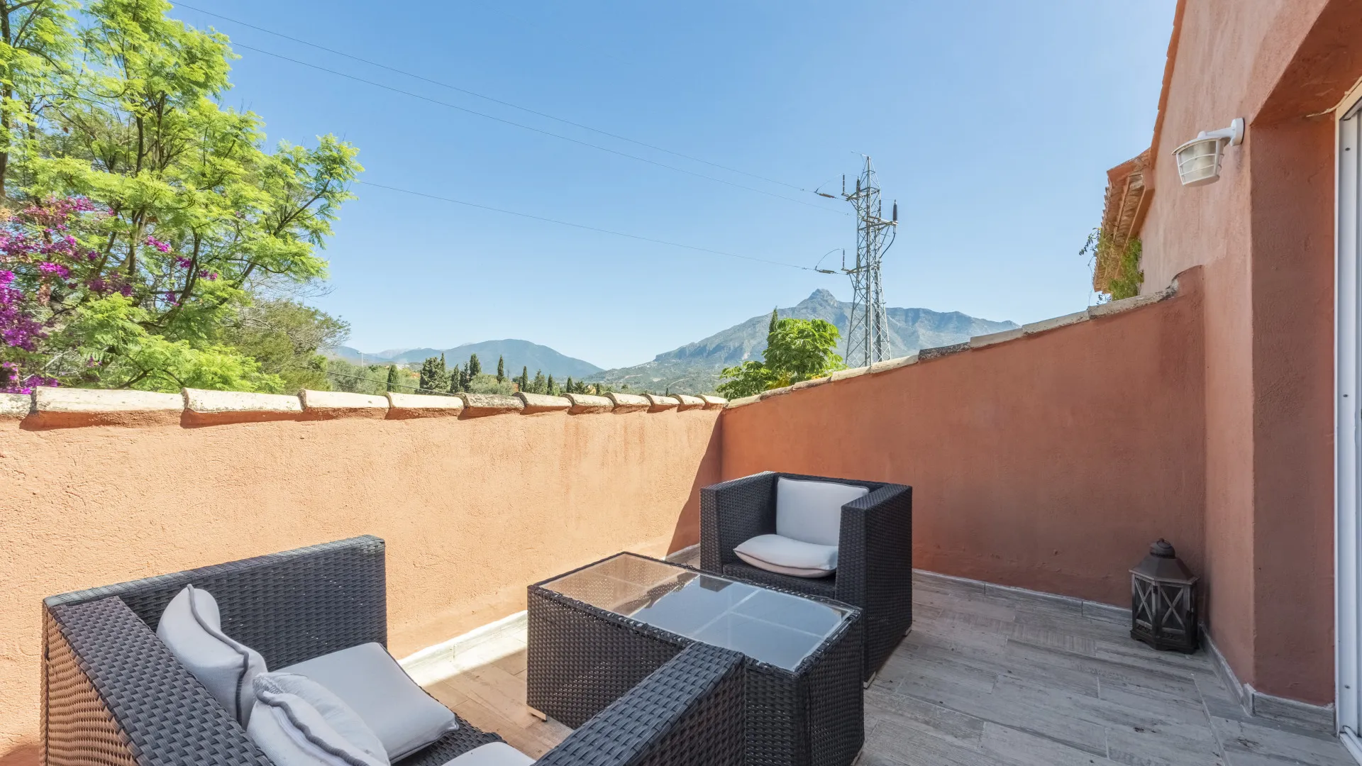 Comprar villa de 5 dormitorios en Finca La Judía