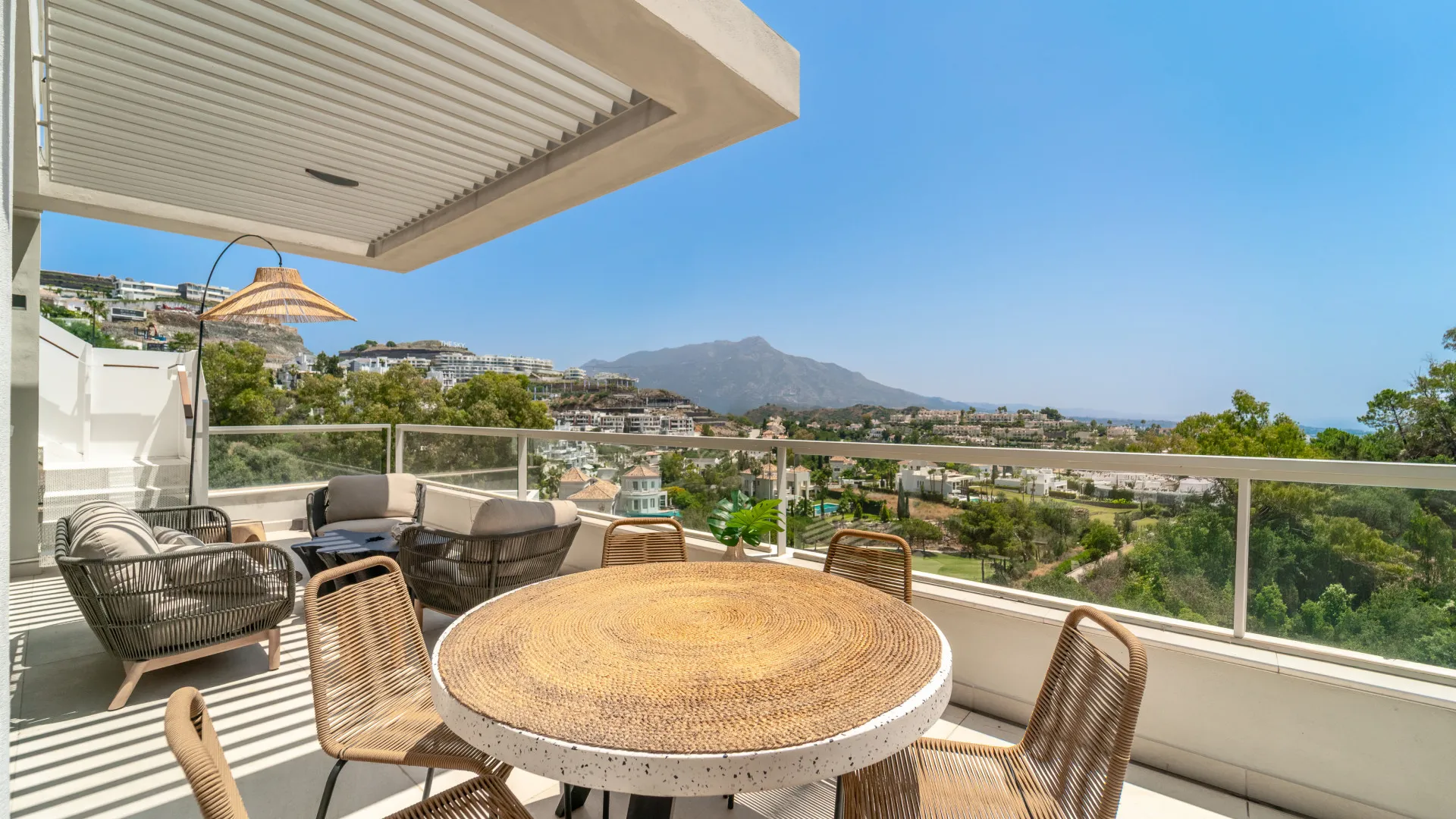 Atico duplex de 3 dormitorios en venta en La Quinta