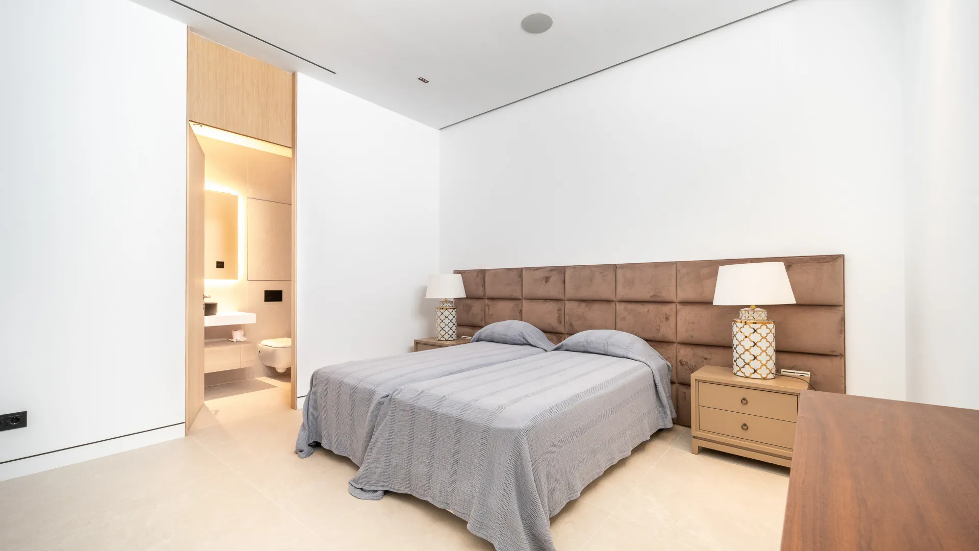 Villa pareada en venta en Vilas 6