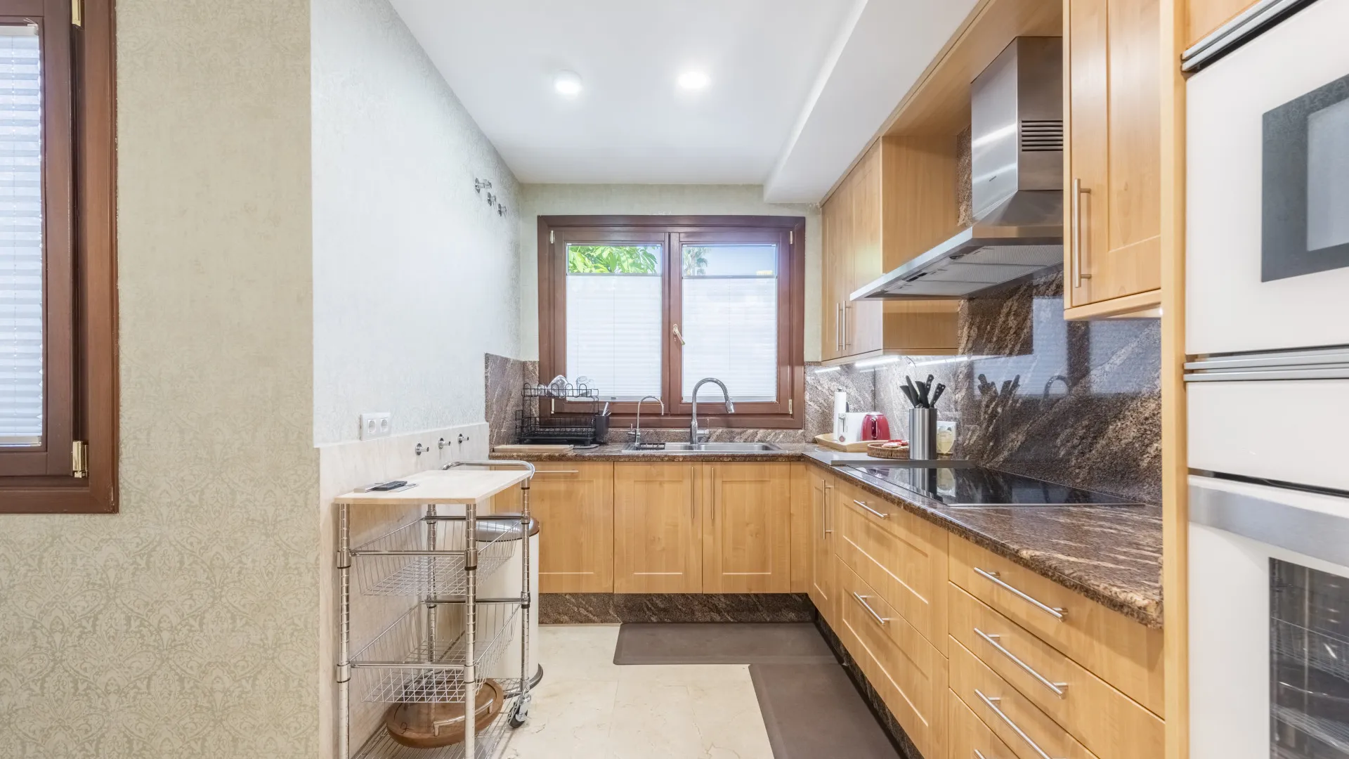Mar Azul, apartamento planta baja con 4 dormitorios en venta