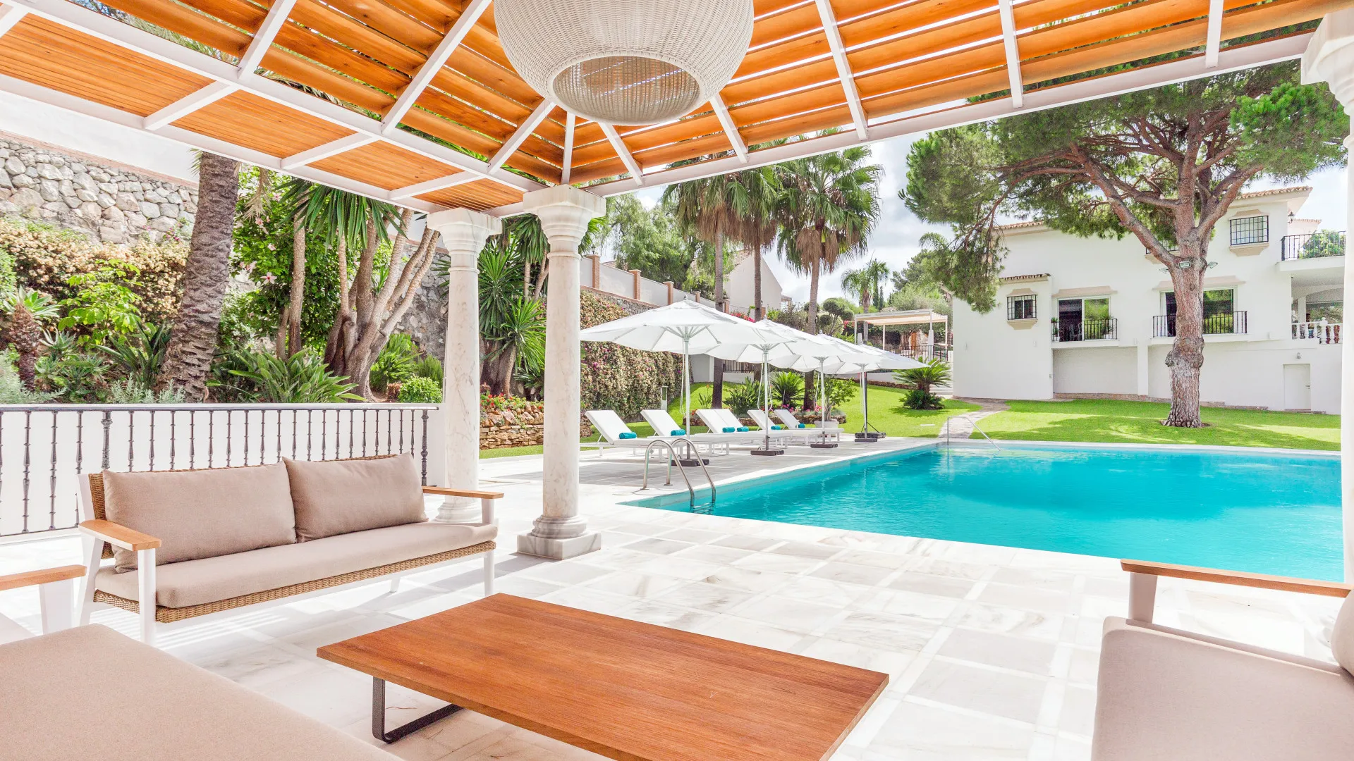 Buy Rio Real Golf villa