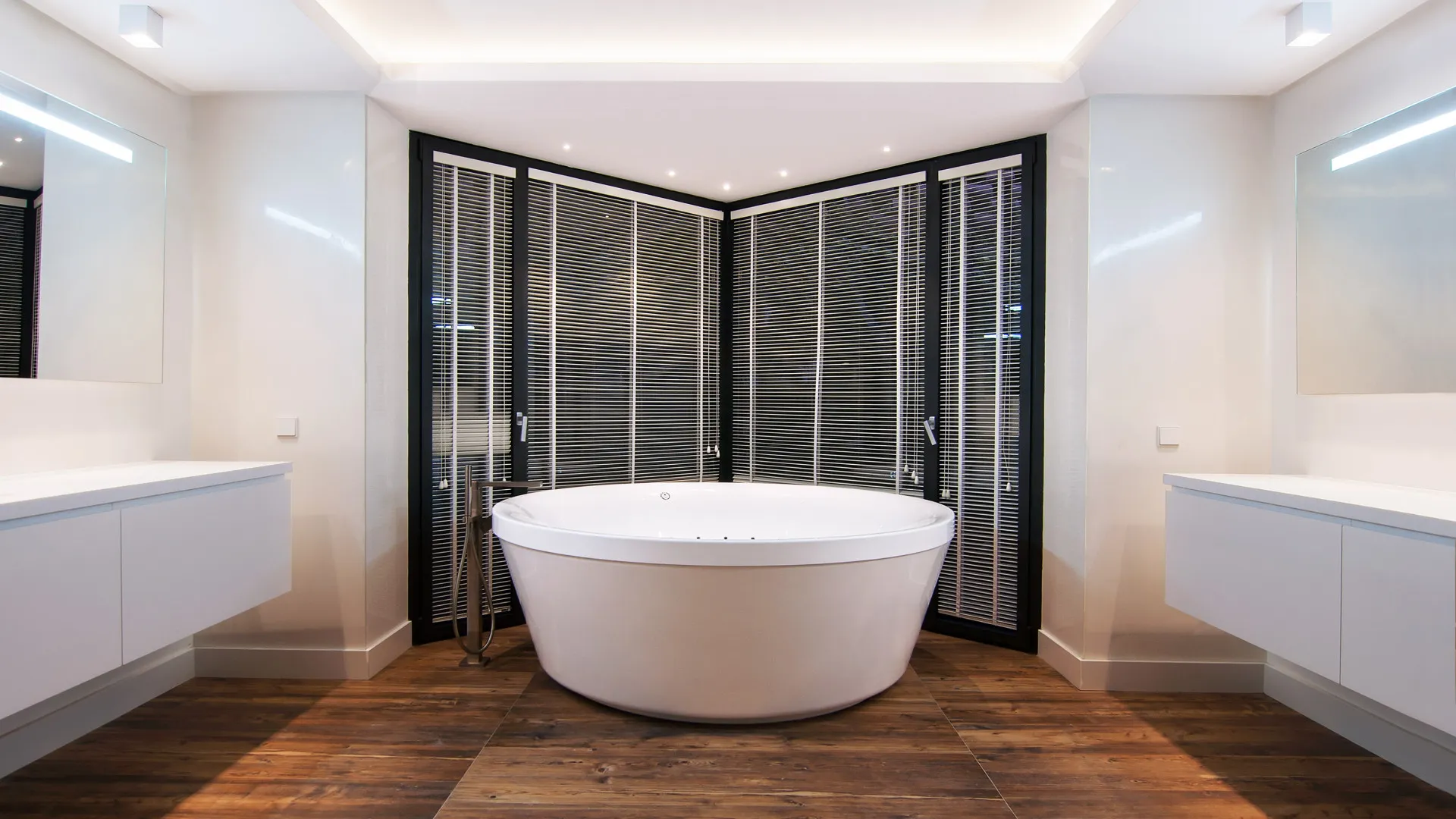 For sale villa in La Zagaleta with 5 bedrooms