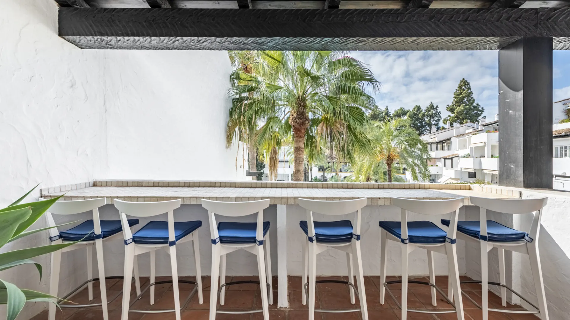 Ático en venta en Puente Romano II de 2 dormitorios