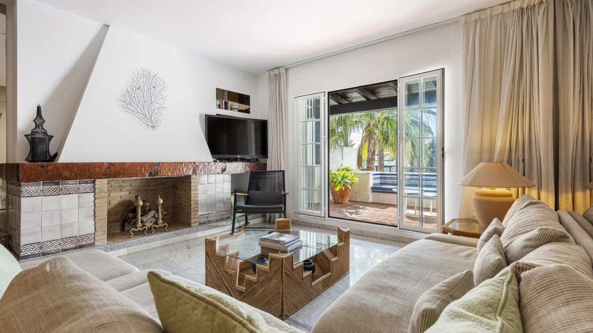 Ático en venta en Puente Romano II de 2 dormitorios