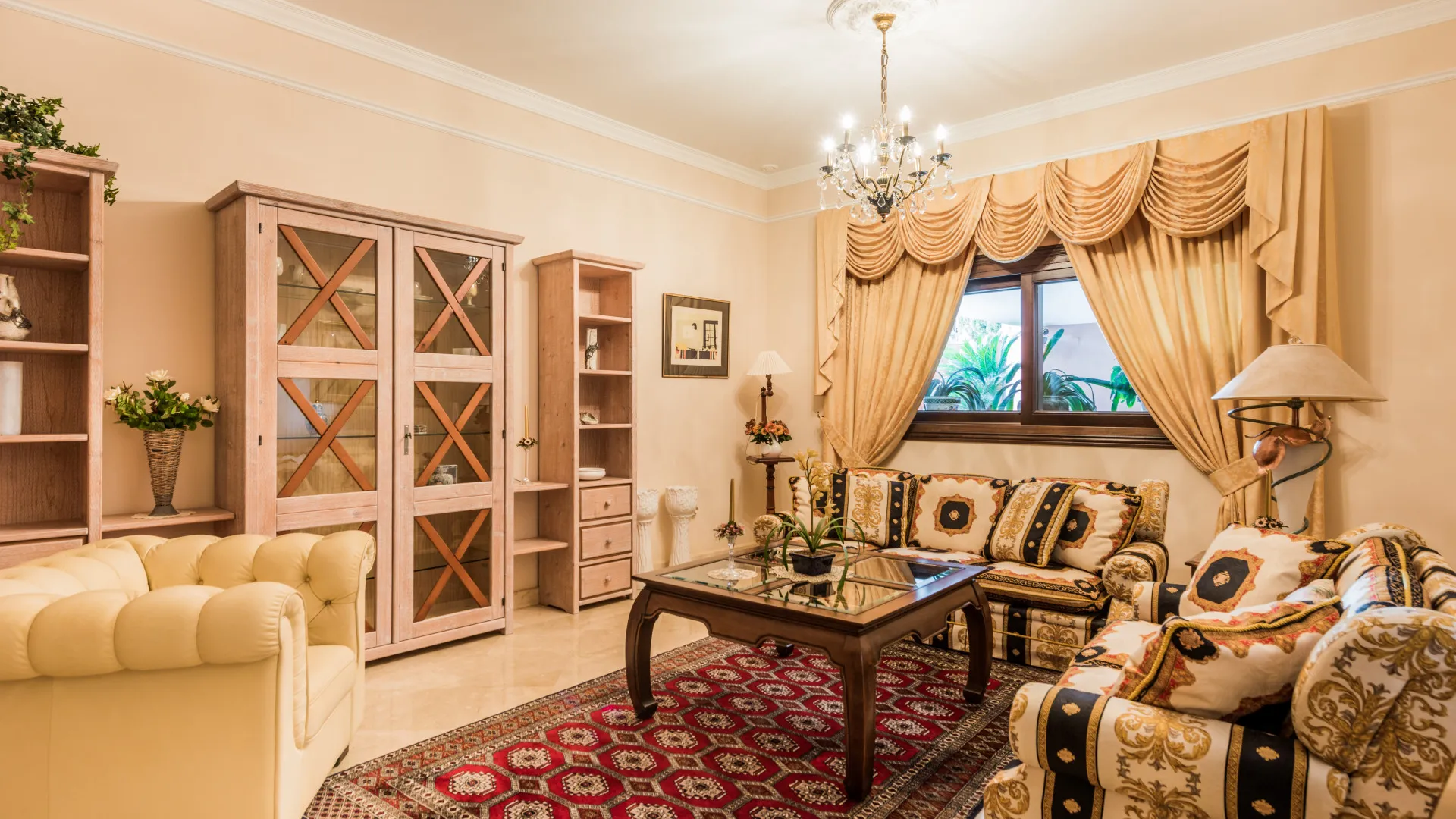 Villa con 6 dormitorios a la venta en Sierra Blanca