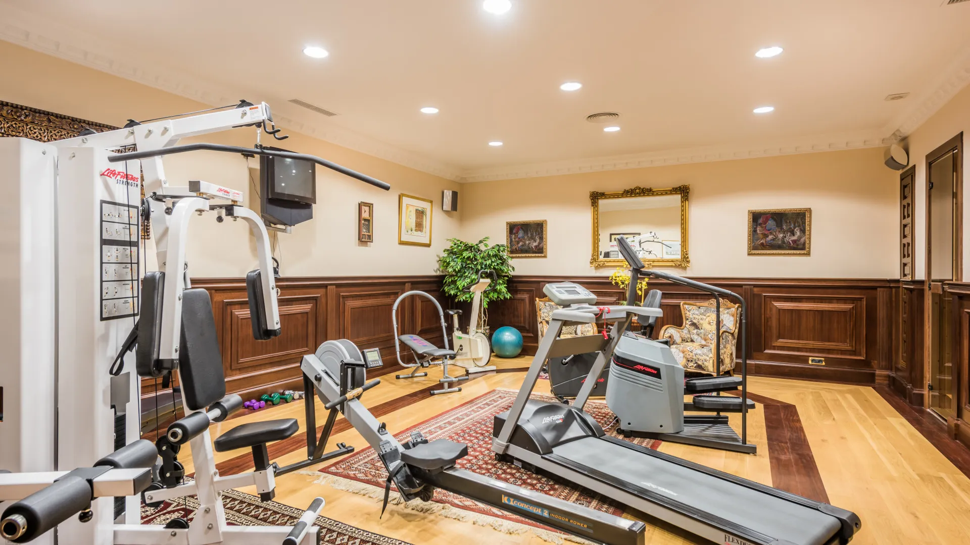 Villa con 6 dormitorios a la venta en Sierra Blanca