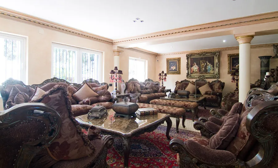 Atalaya de Rio Verde villa for sale