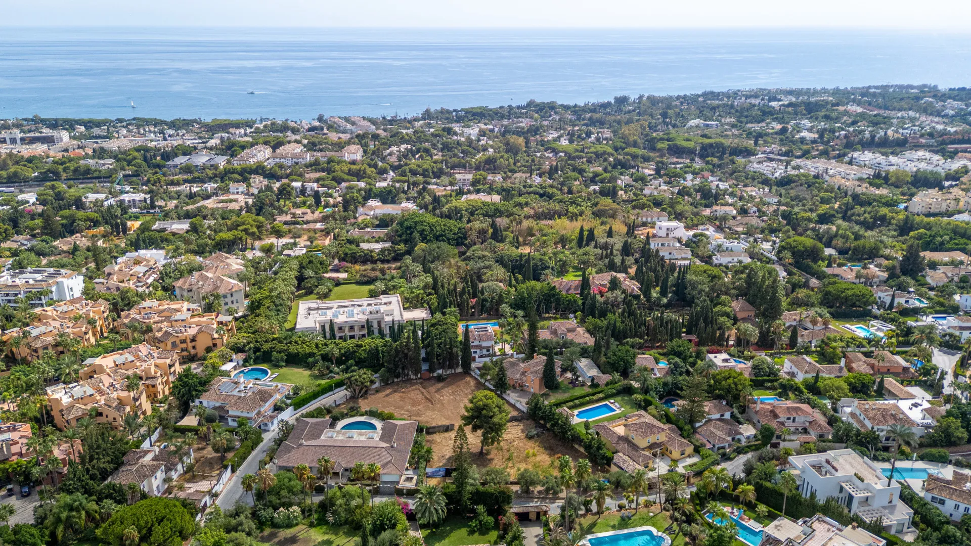 Parcela a la venta en Nagüeles