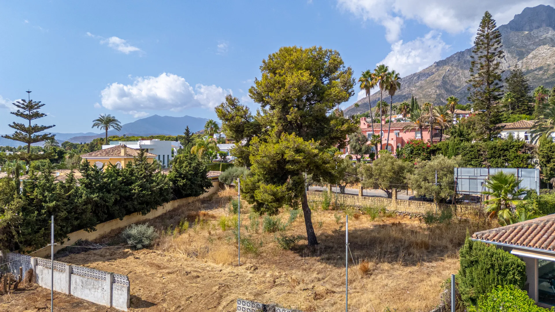 Parcela a la venta en Nagüeles