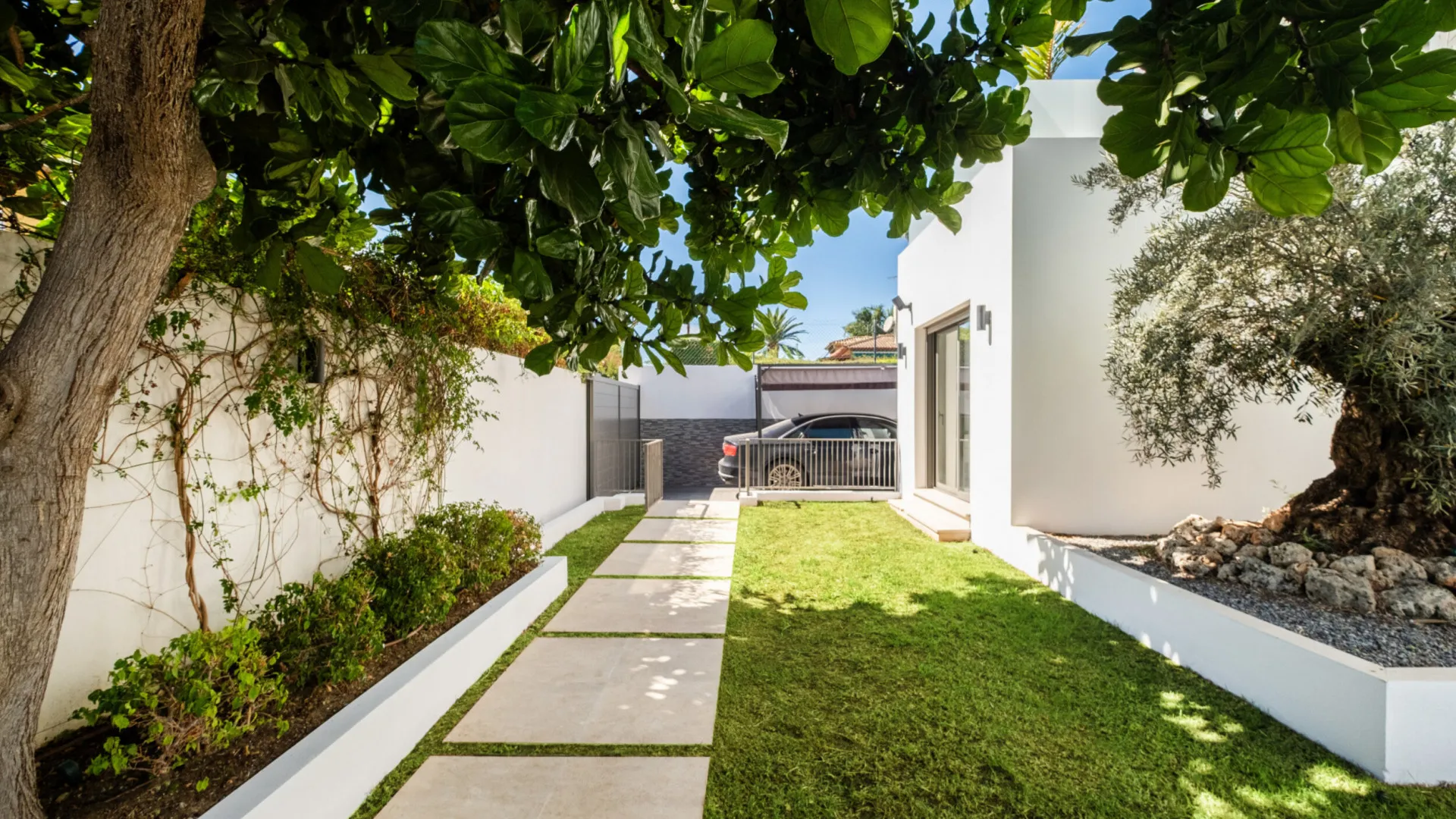 Se vende villa con 5 dormitorios en Marbella Golden Mile