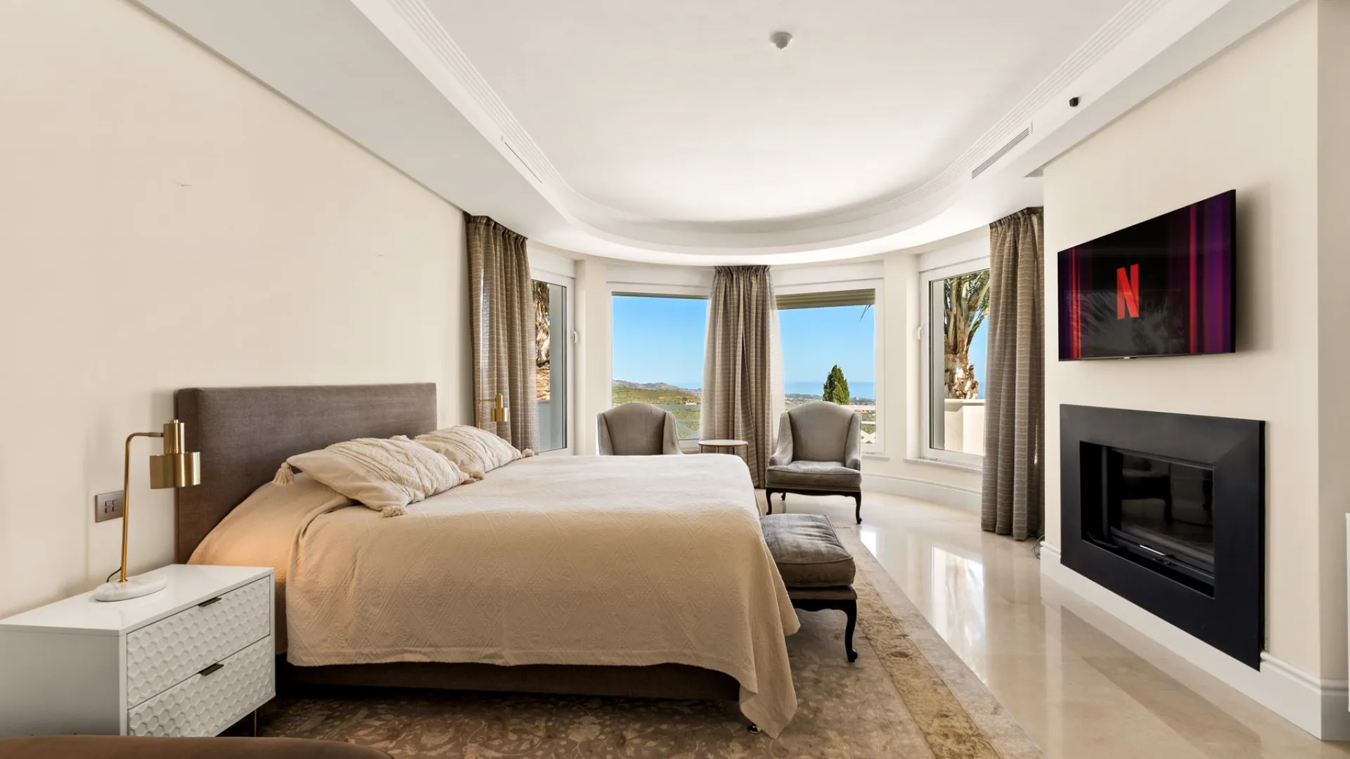 Los Altos de los Monteros, villa en venta