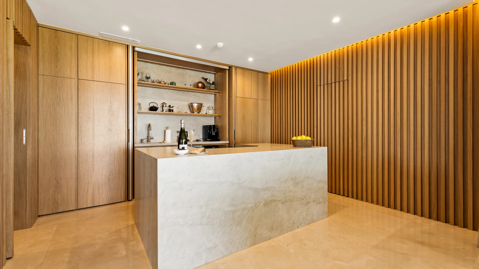 Los Altos de los Monteros, villa en venta