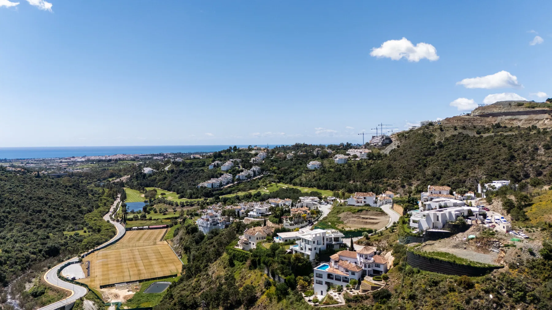 Parcela en venta con 5 dormitorios en Lomas de La Quinta