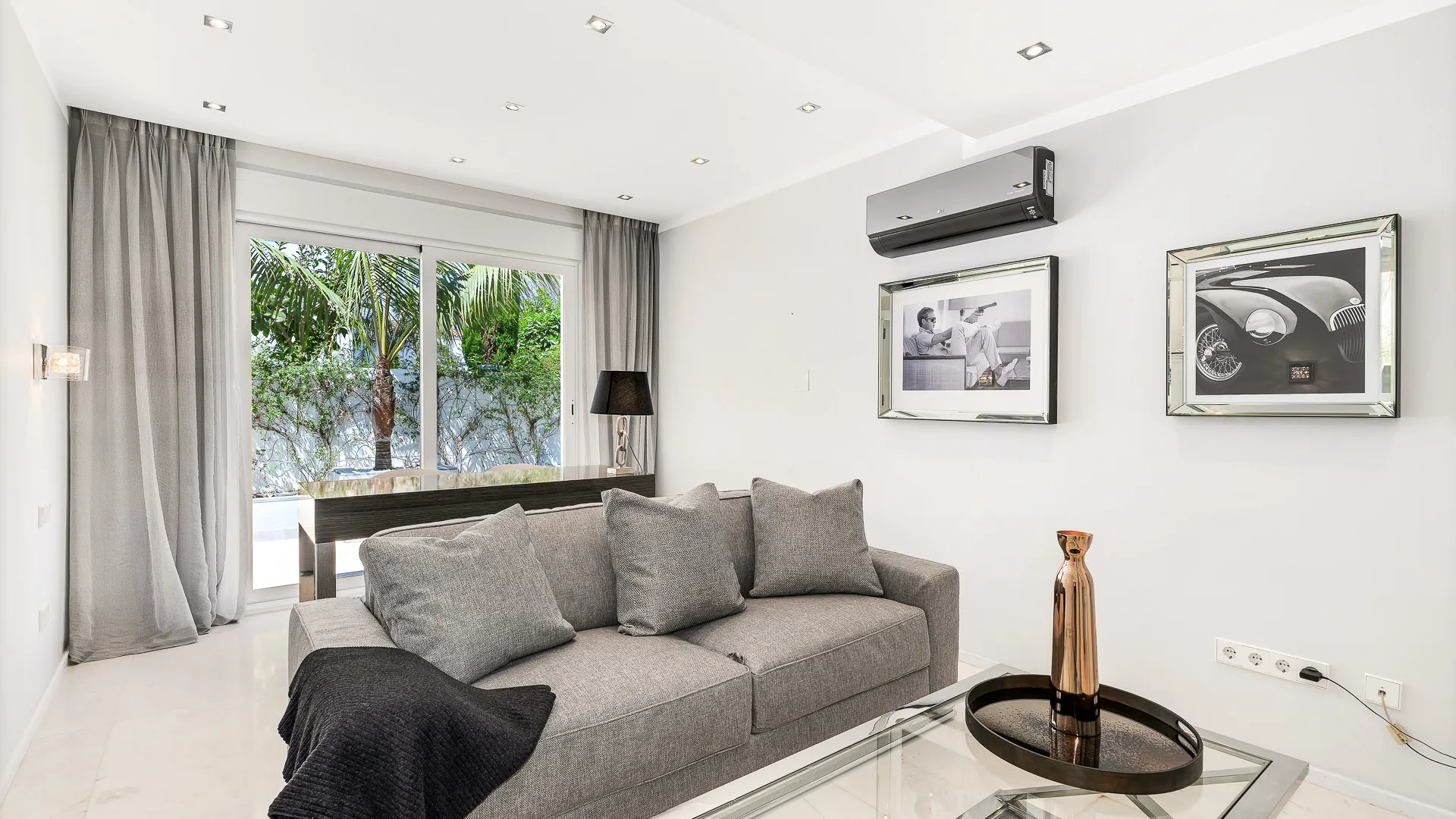 Villa en venta de 7 dormitorios en Benamara