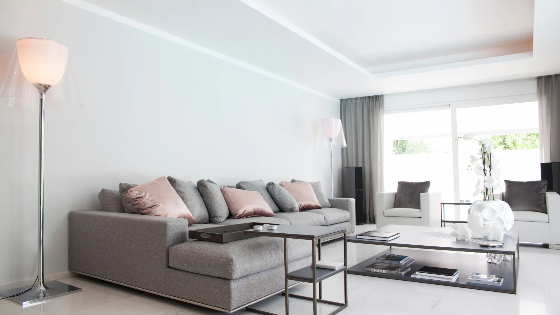 Villa en venta de 7 dormitorios en Benamara