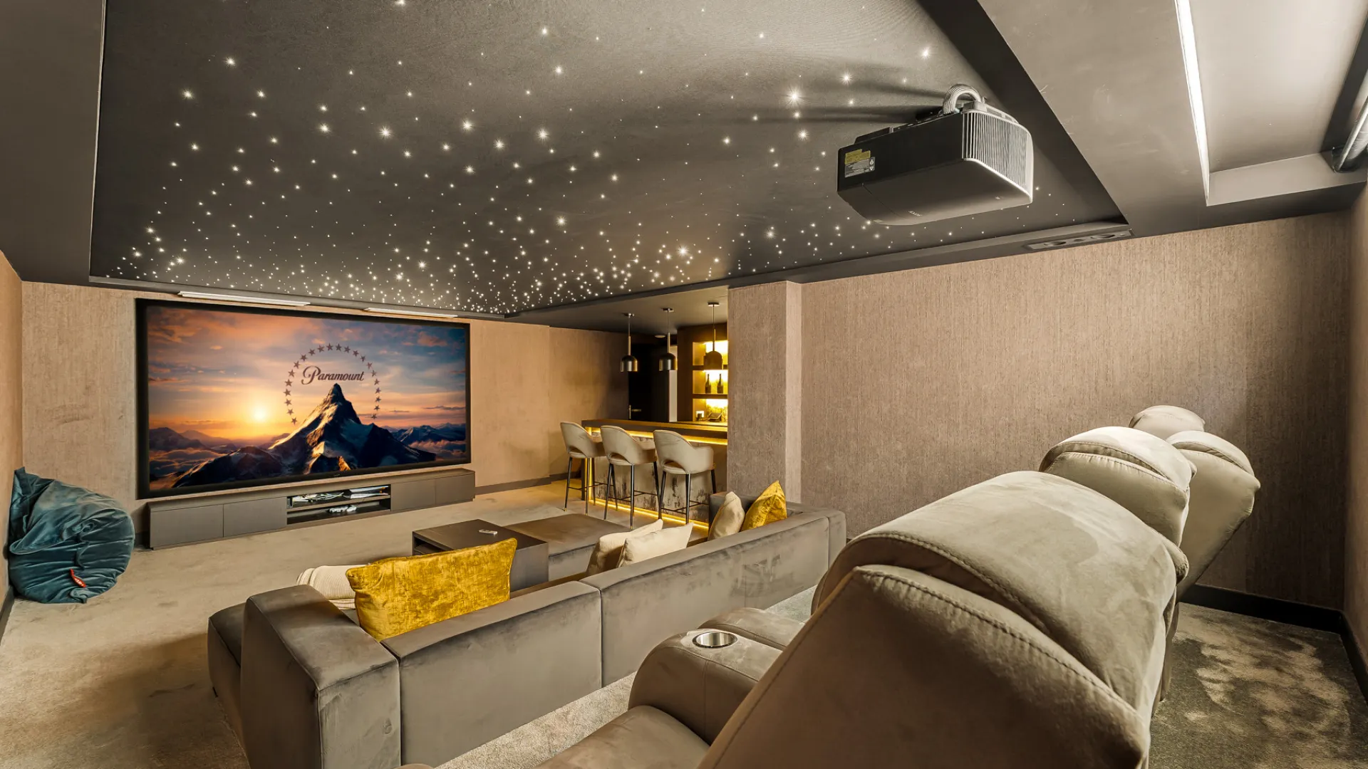 Los Olivos, villa a la venta de 7 dormitorios