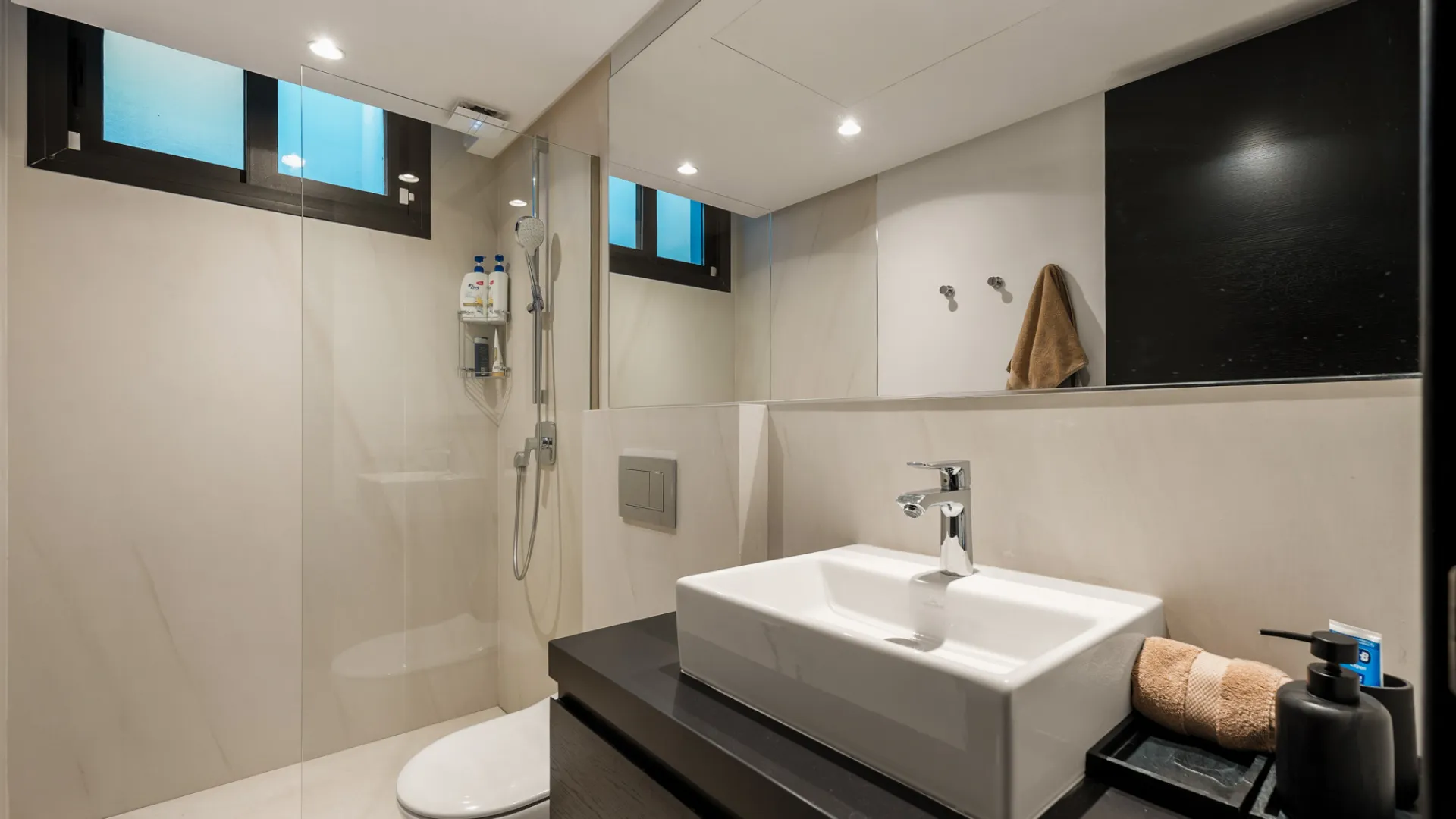 Los Olivos, villa a la venta de 7 dormitorios