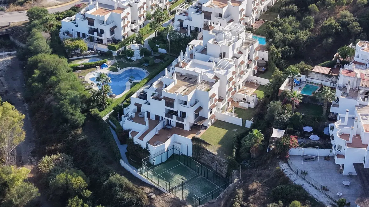 2 bedrooms Selwo apartment for sale