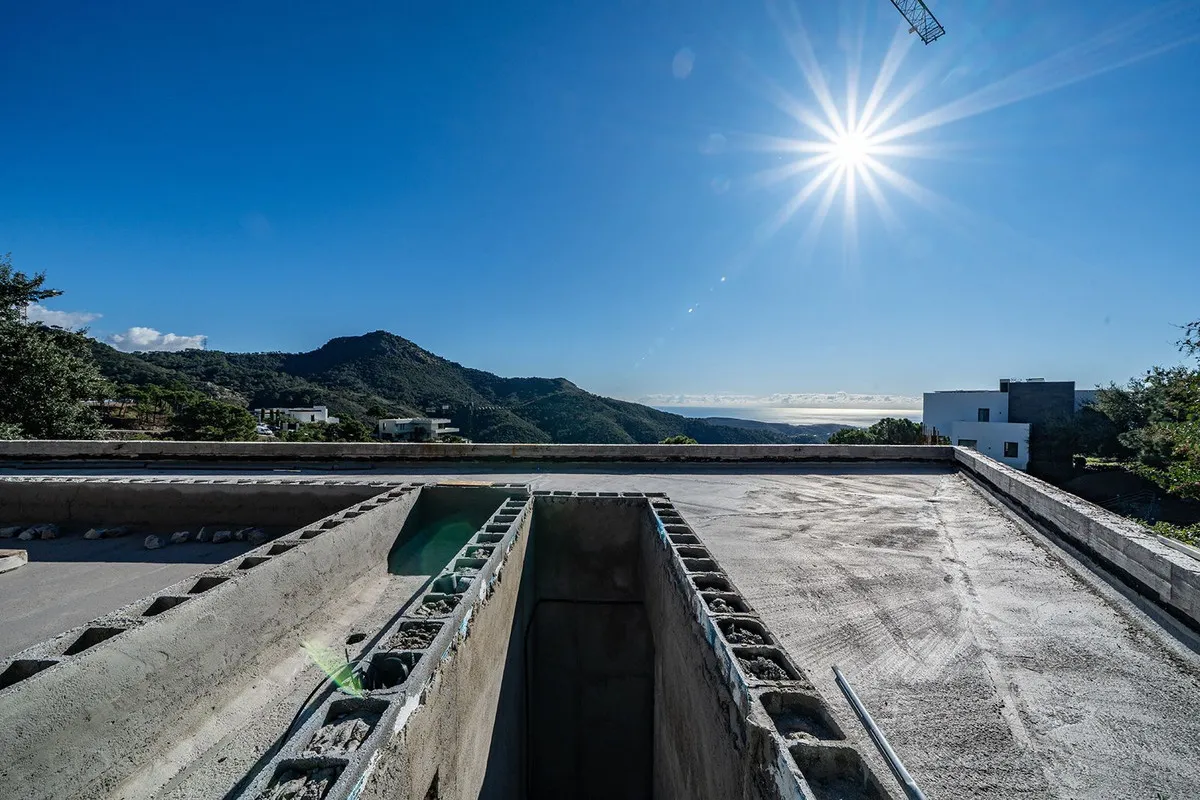 For sale villa in Benahavis with 3 bedrooms