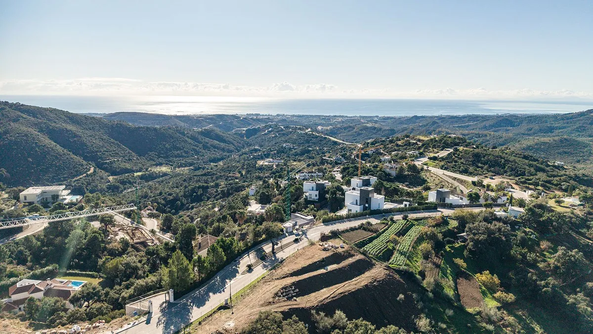 For sale villa in Benahavis with 3 bedrooms