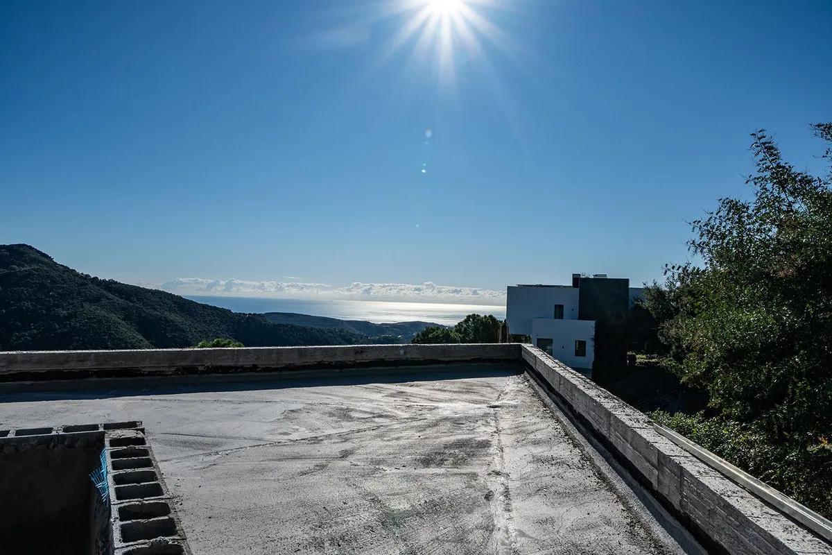 For sale villa in Benahavis with 3 bedrooms