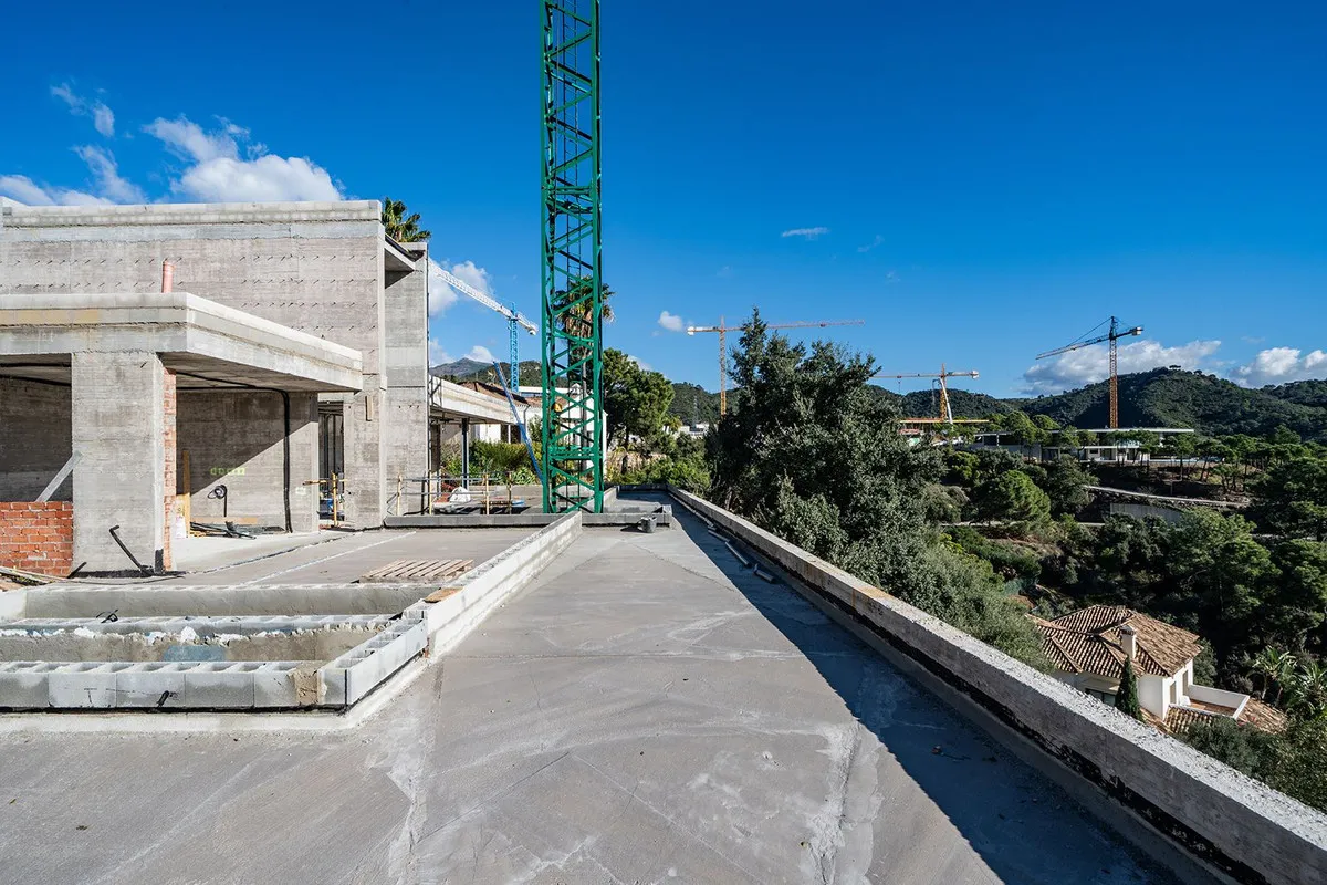 For sale villa in Benahavis with 3 bedrooms