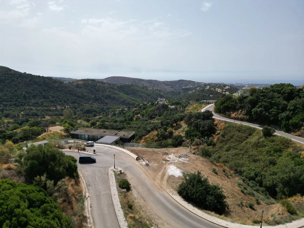 Comprar parcela en Benahavis