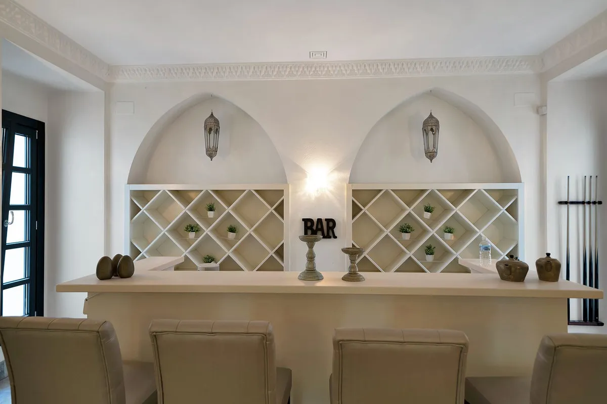 Benahavis villa for sale