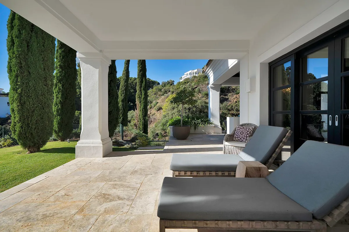 Benahavis villa for sale