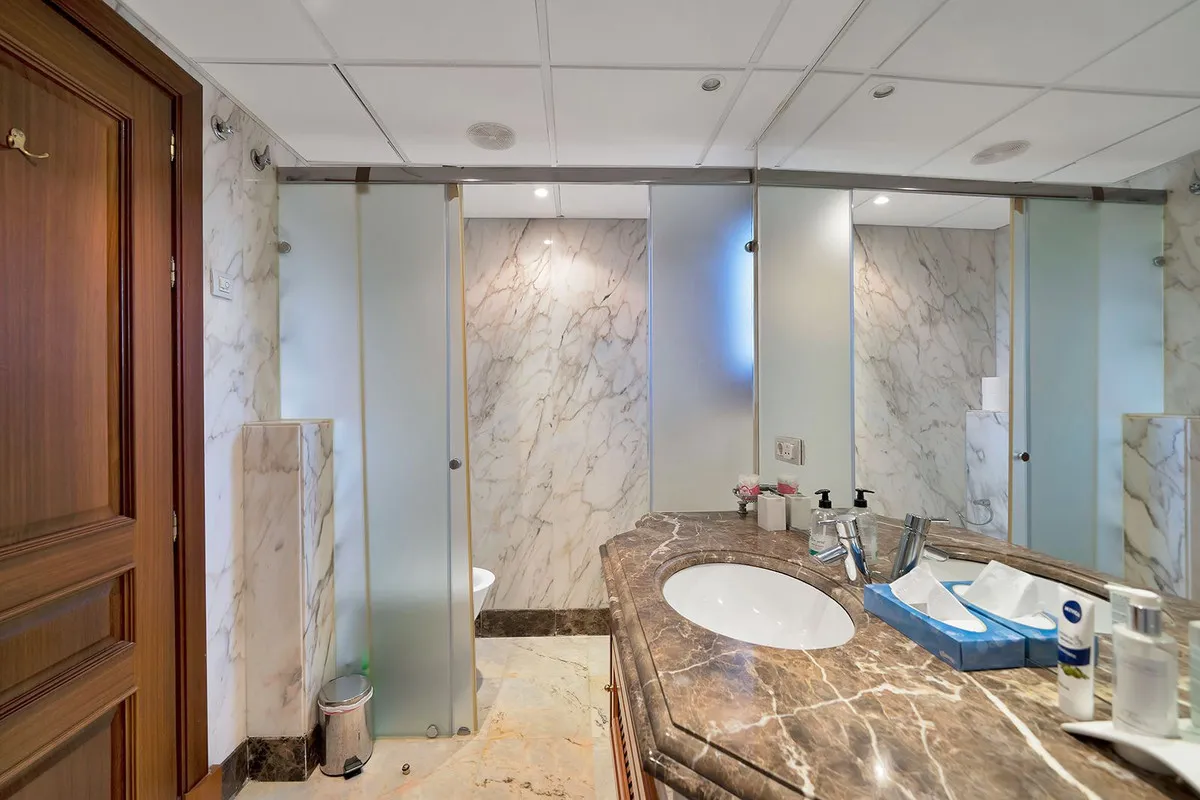 Ground floor apartment for sale in New Golden Mile with 2 bedrooms