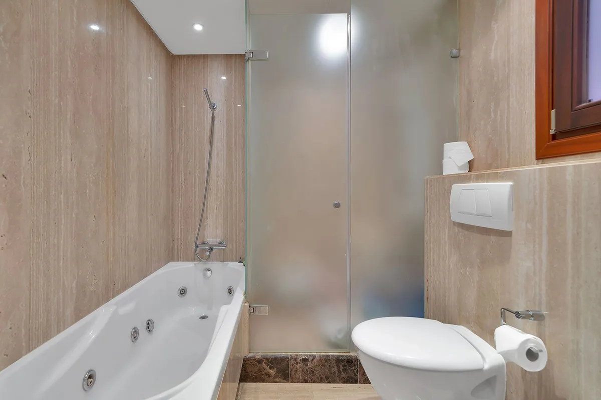 Ground floor apartment for sale in New Golden Mile with 2 bedrooms